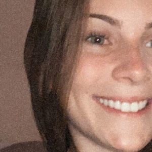 Meet your Posher, Caitlin